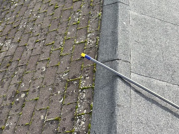Couvreur à Émerainville - Nettoyage de toiture et enlèvement des mousses