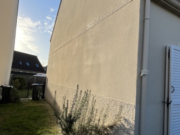Couvreur à Othis - Nettoyage complet des façades et pignon