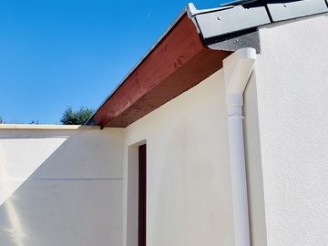 Changement de planches de rive et remise en peinture en deux couches Secteur Othis